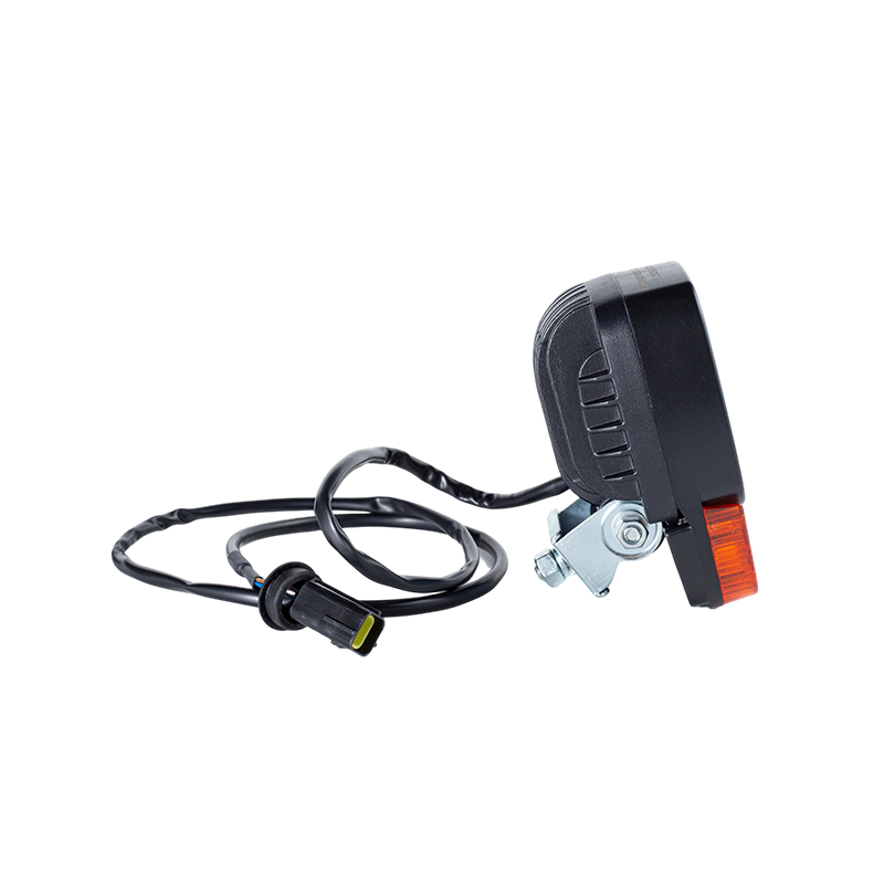 001 Đèn kết hợp đa chức năng / Đèn làm việc 4 LED kèm đèn xi nhan và đèn định vị cho xe nâng