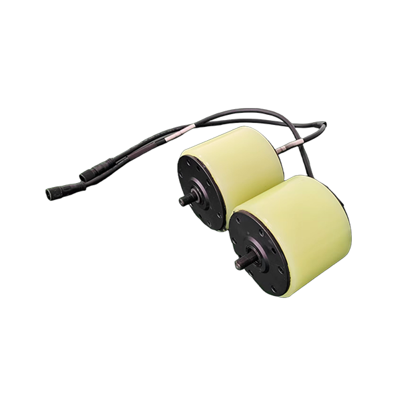 Động cơ dẫn động trung tâm trong bánh xe nâng AGV