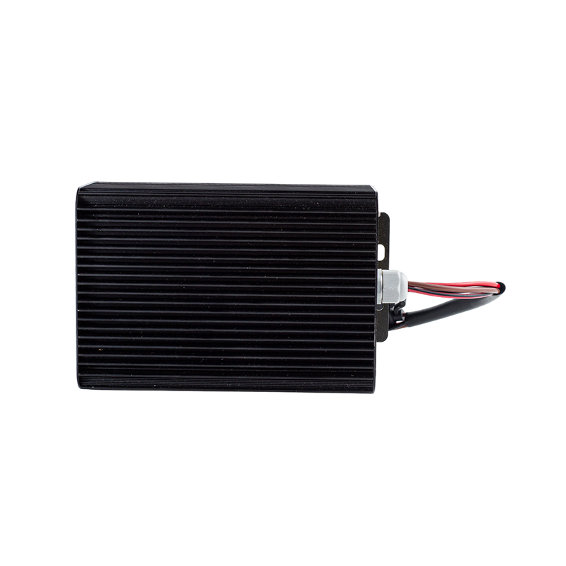 Hiệu Quả cao Đầu Ra Ổn Định IP65 Chống Bụi Chống Dầu DC80V Đầu Vào Rộng Xe Nâng Xe DC-DC Điện Áp Bước Xuống Mô-đun