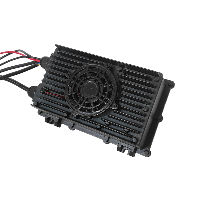 Bộ sạc pin tích hợp 360W cho xe nâng và xe công nghiệp